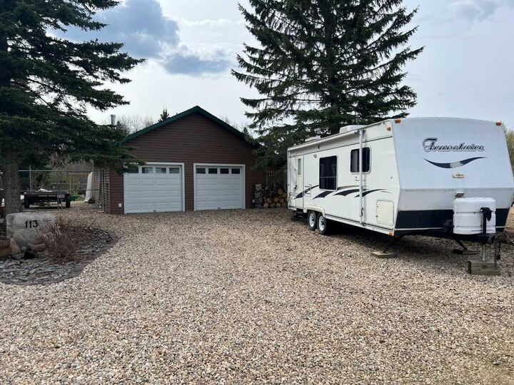 Property Photo: 113 Herb Crescent AB T0G 2A0