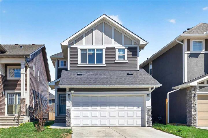 Property Photo:  44 Saddlestone Way NE  AB T3J 2C9 