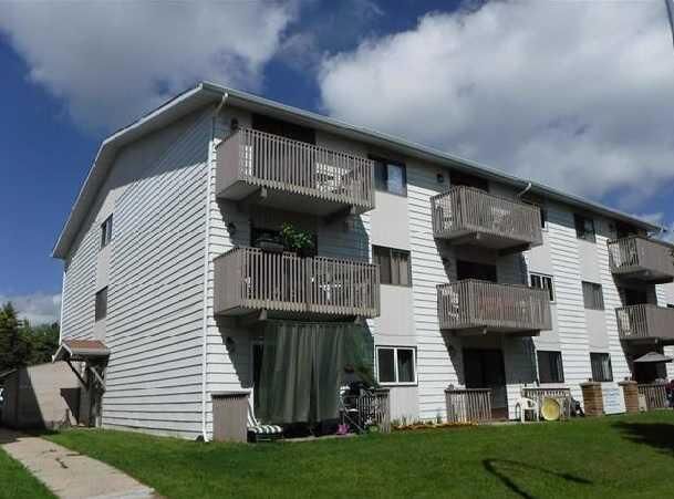 Property Photo:  114 Mount Pleasant Drive 102  AB T4V 2M7 