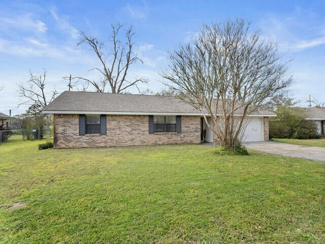 Property Photo:  1594 Louisiana  LA 70659 