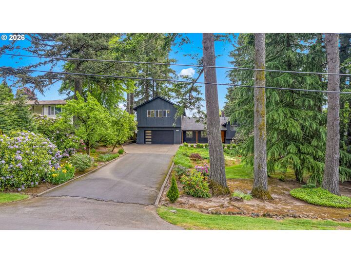 Property Photo:  785 Marylhurst Dr  OR 97068 