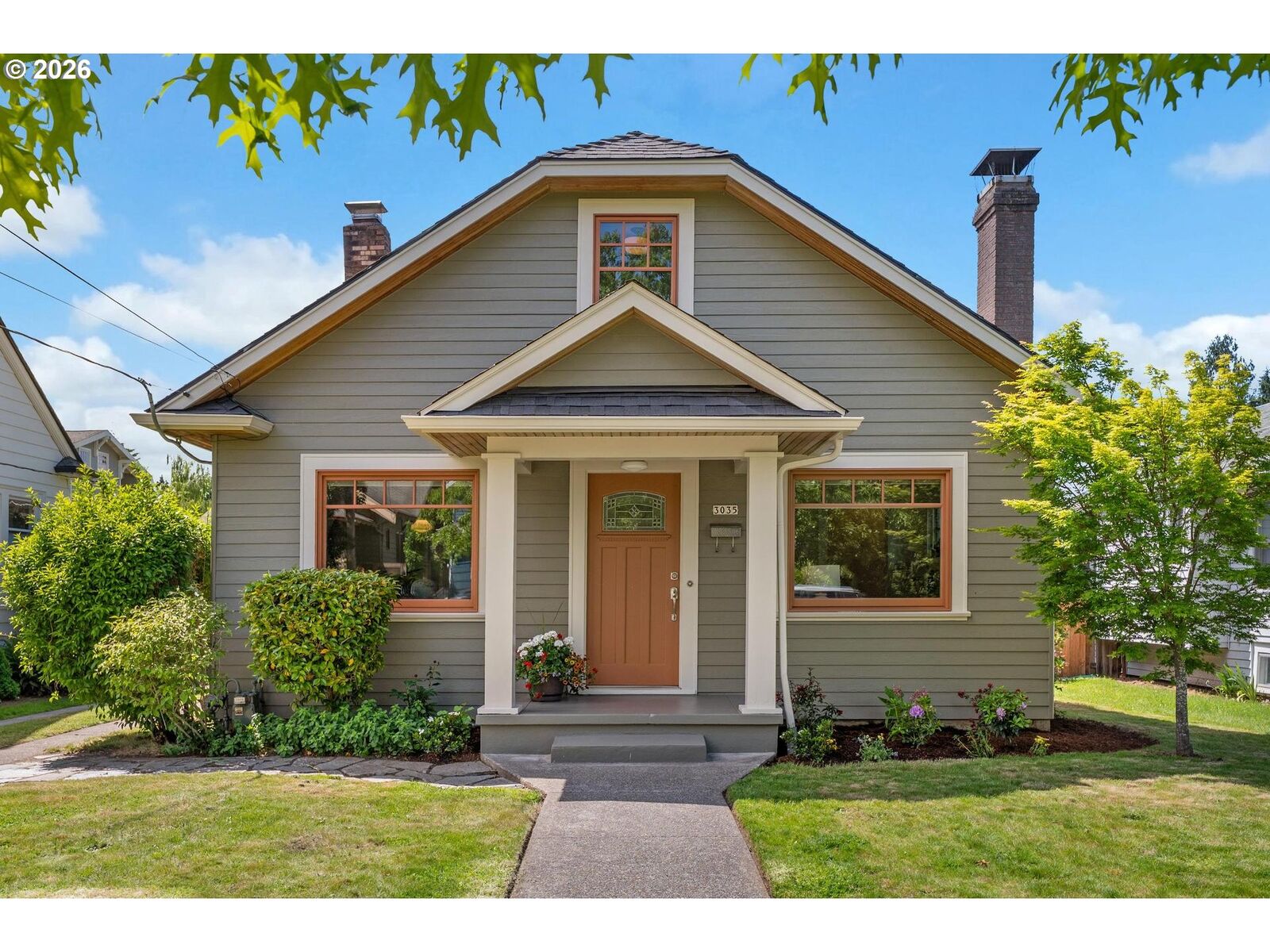 Property Photo:  3035 NE 47th Ave  OR 97213 