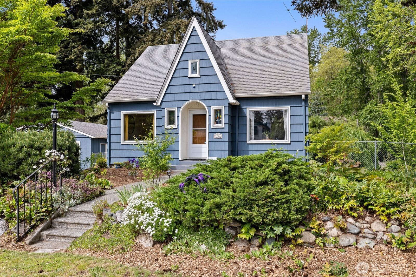 Property Photo:  9726  F Street E  WA 98445 