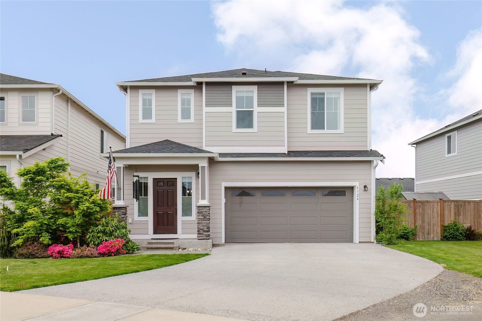 Property Photo:  4324  Andasio Loop SE  WA 98366 