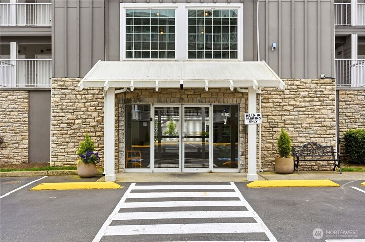 Property Photo: 1318 37th Street 3-534 WA 98201