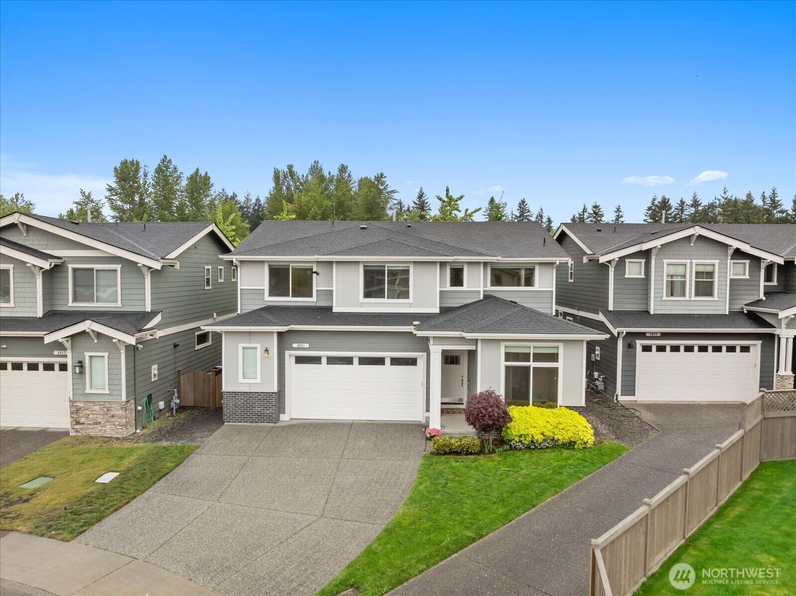 Property Photo: 3621 130th Place SE WA 98208