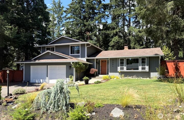 Property Photo: 4001 55th Street Ct NW WA 98335