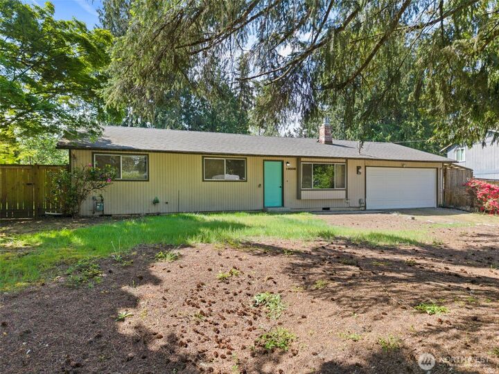 Property Photo:  19509 SE 241st Place  WA 98042 