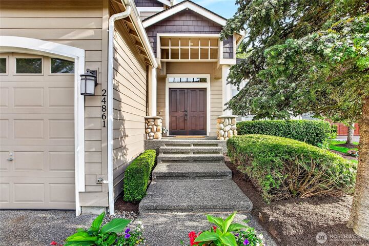 Property Photo: 24861 NE 1st Place WA 98074