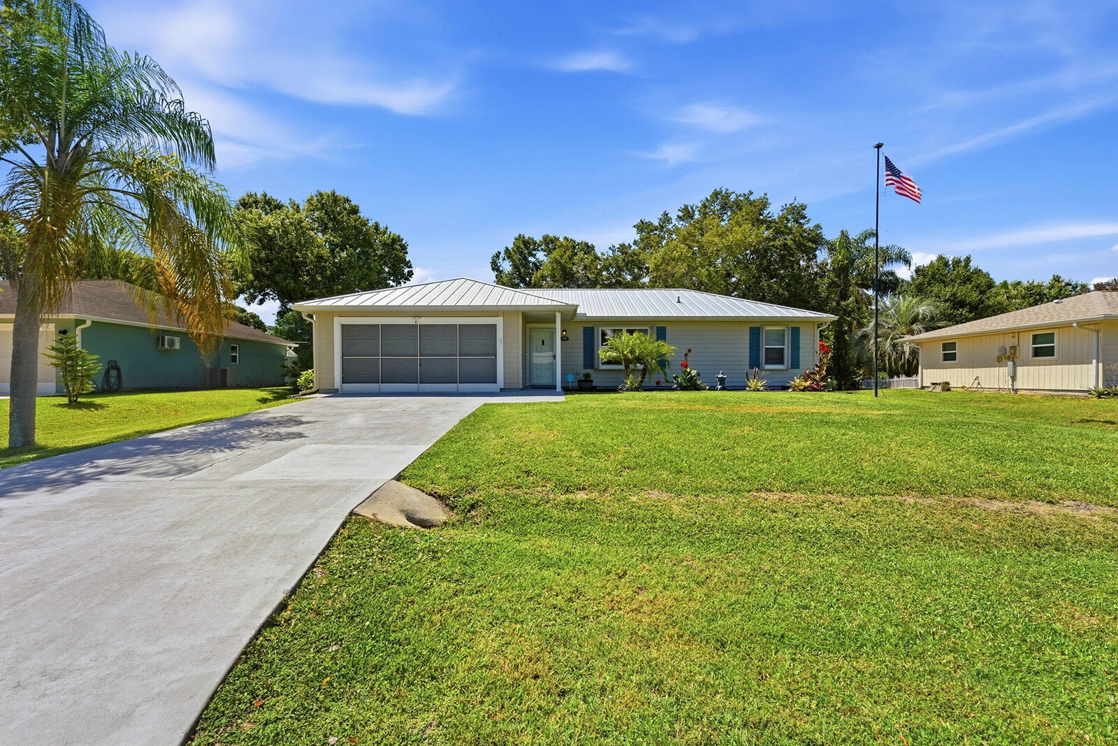 Property Photo:  732 Bayfront Terrace  FL 32958 