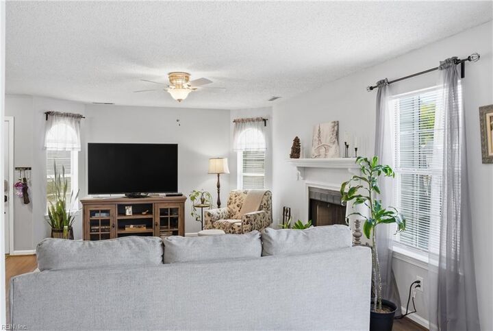 Property Photo:  4553 Shallowford Cir  VA 23462 