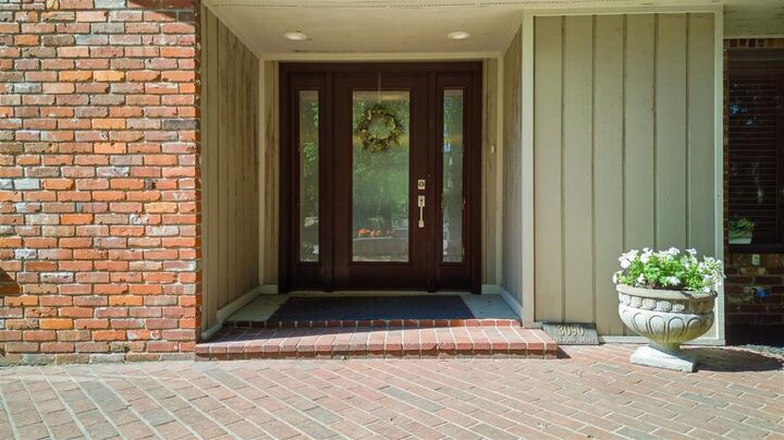 Property Photo:  3090 Parkwood  Drive  IN 47374 