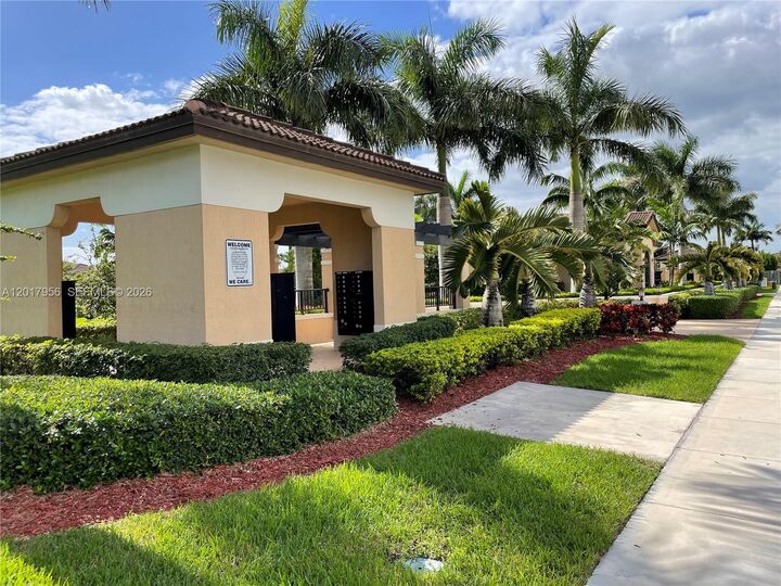Property Photo:  11851 SW 248th Ter  FL 33032 