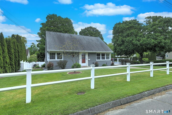 Property Photo:  291 Islandview Road  CT 06614 