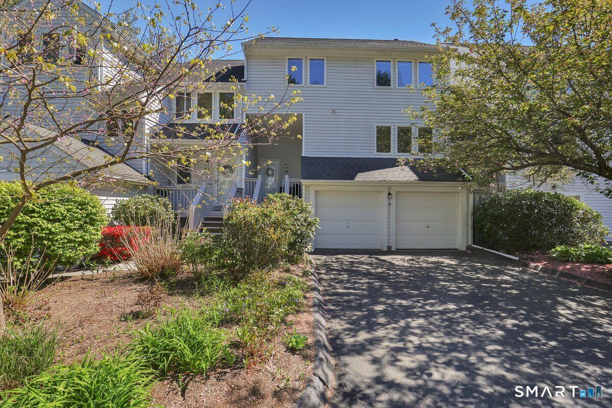 Property Photo:  19 Camille Lane 19  CT 06019 