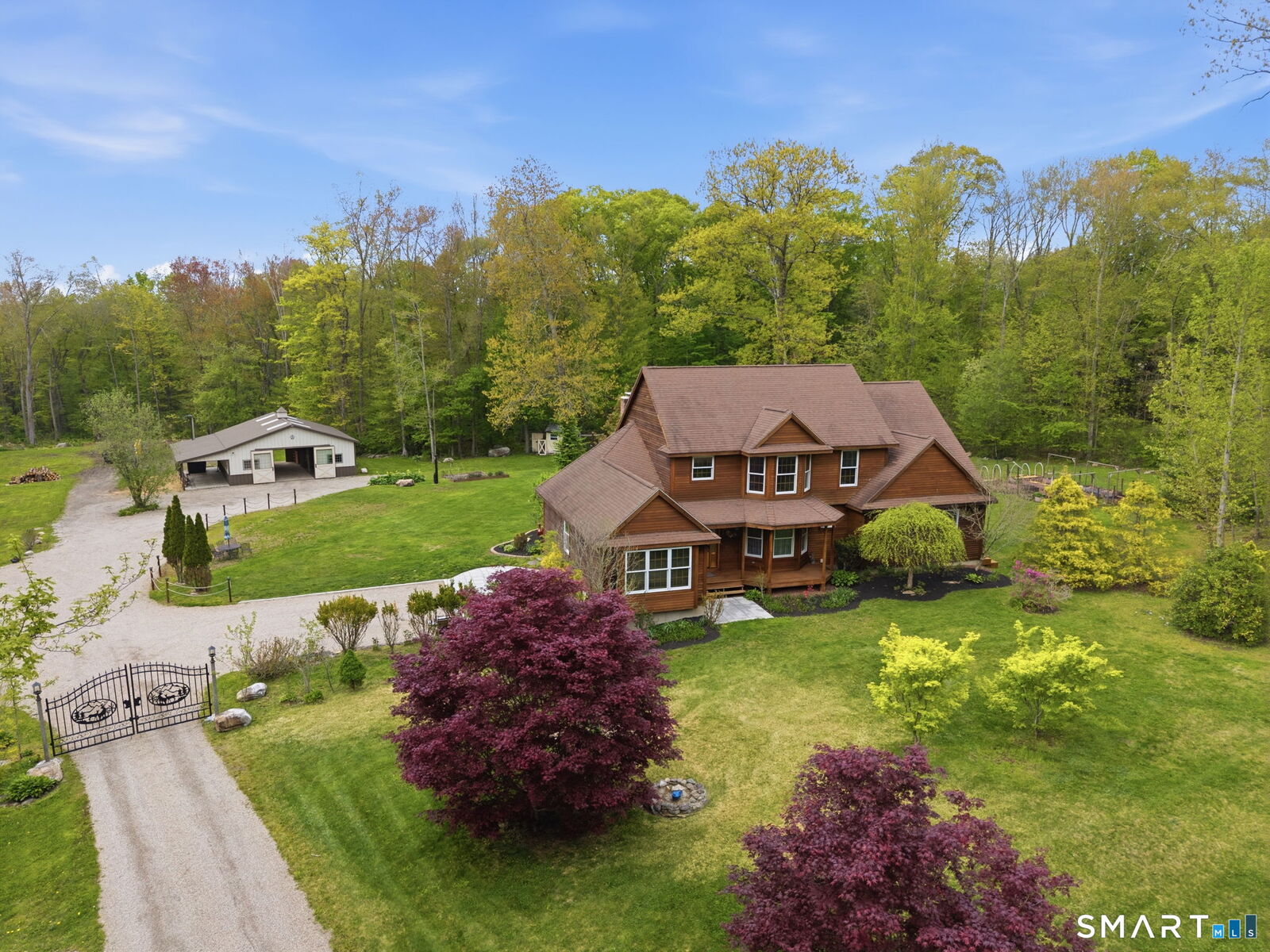 Property Photo:  287 South Bear Hill Road  CT 06235 