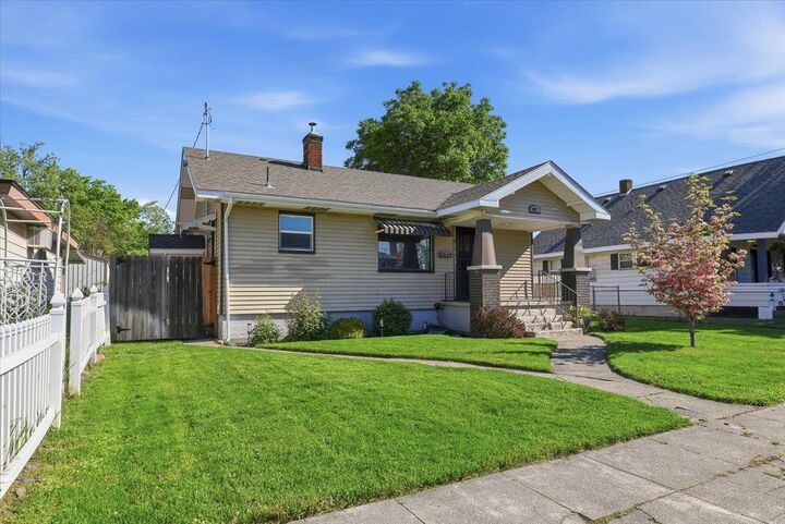 Property Photo: 2025 E Glass Ave WA 99207
