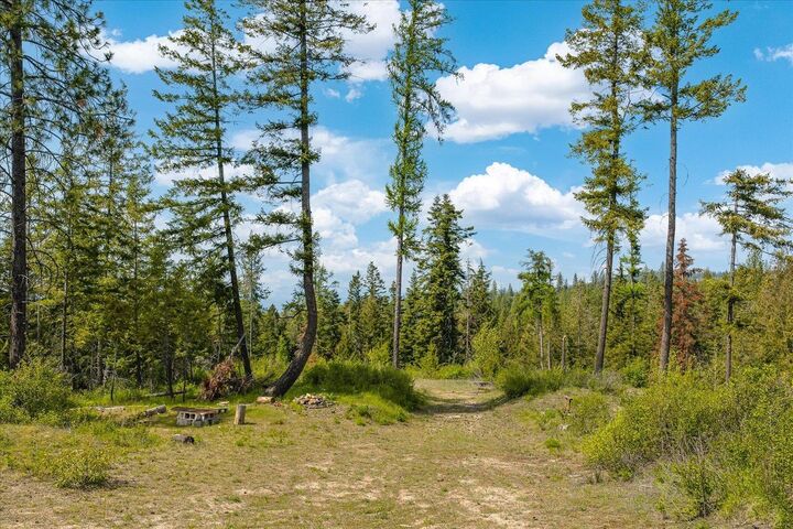 Property Photo:  Nna N Jackson Rd  WA 99009 