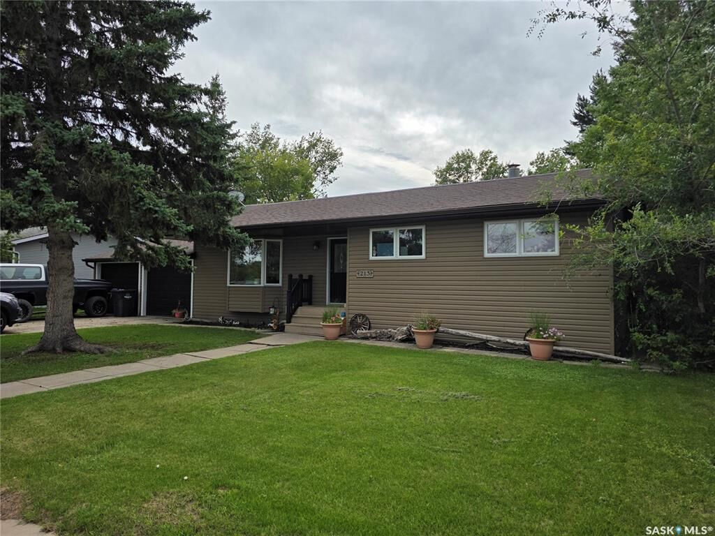 Photo de la propriété:  213 9th Street E  SK S0A 4T0 