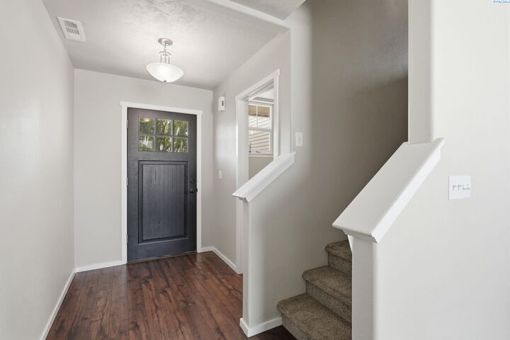 Property Photo:  4309 Santa Cruz Lane  WA 99301 