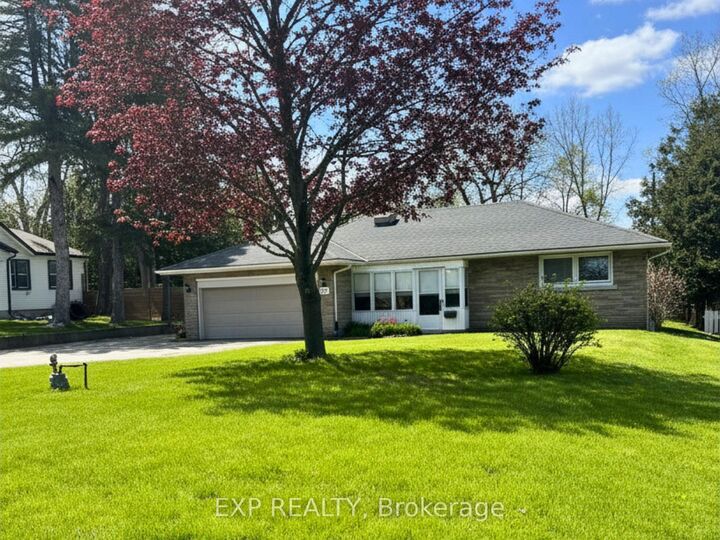 517 Norfolk Street S — photo 1
