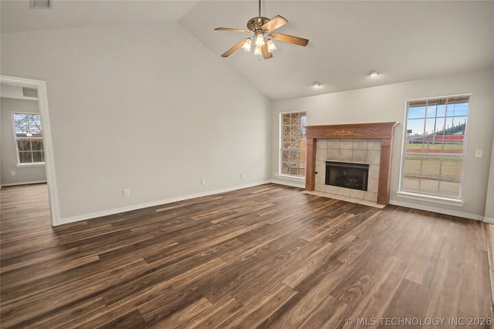 Property Photo:  403 Valhalla Drive  OK 74403 