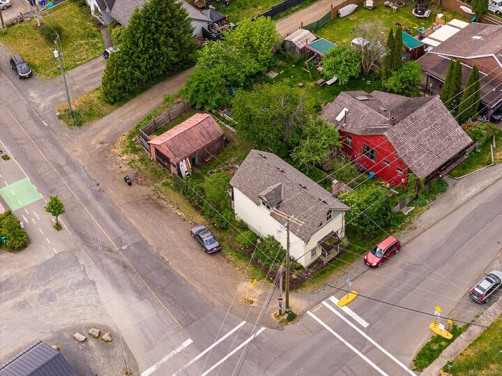 Property Photo:  2637 Dunsmuir Ave  BC V0R 1S0 