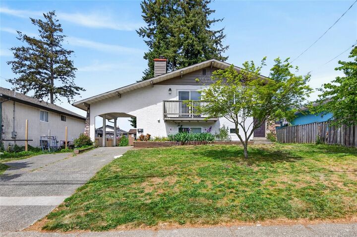 684 Robron Rd — photo 1