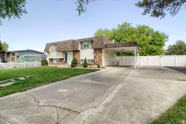 Property Photo:  4535 S Jarrah St  UT 84123 