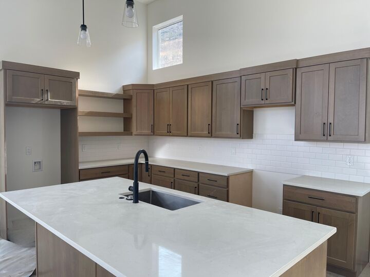 Property Photo: 458 N 250 E UT 84745
