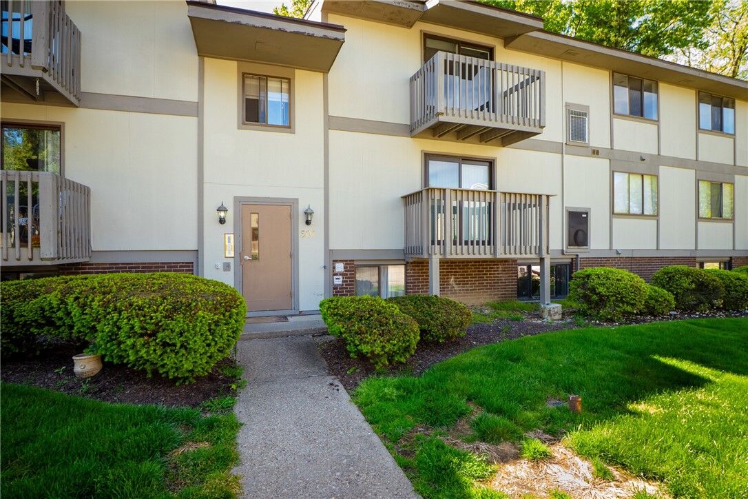 Property Photo: 507 Hunters Path Rd 12 PA 15017