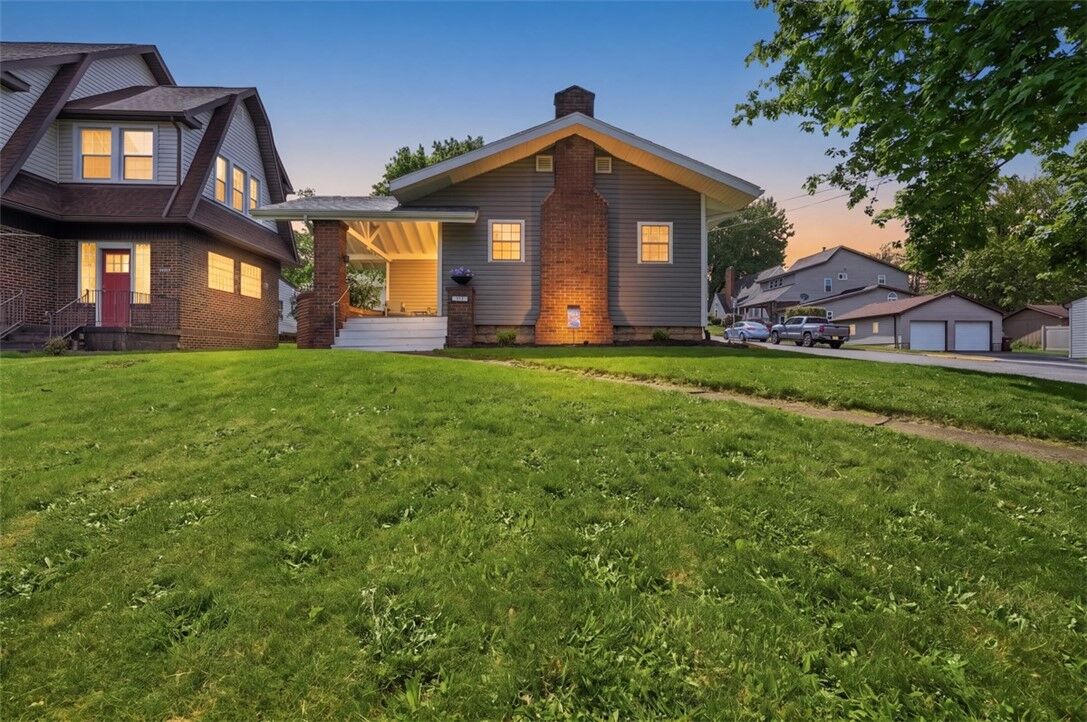 Property Photo:  304 Center St  PA 16057 