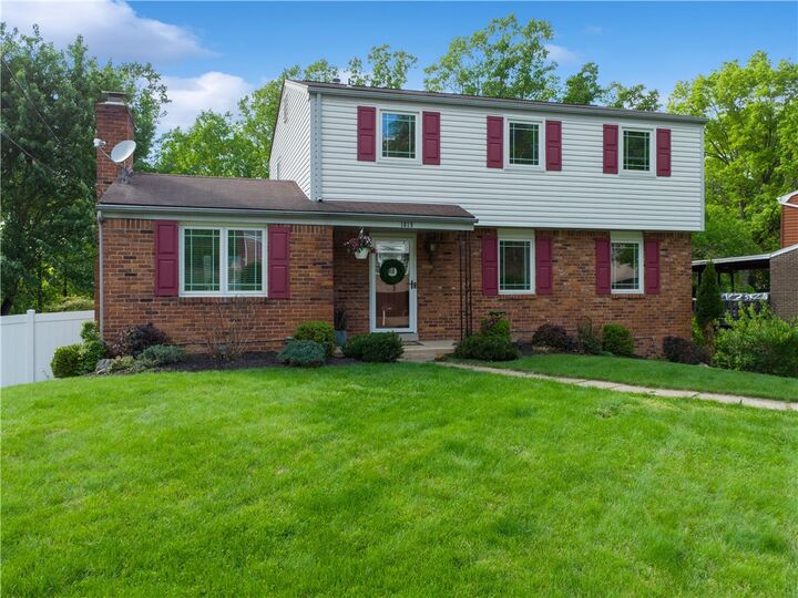 Property Photo:  1019 Harvard Road  PA 15146 