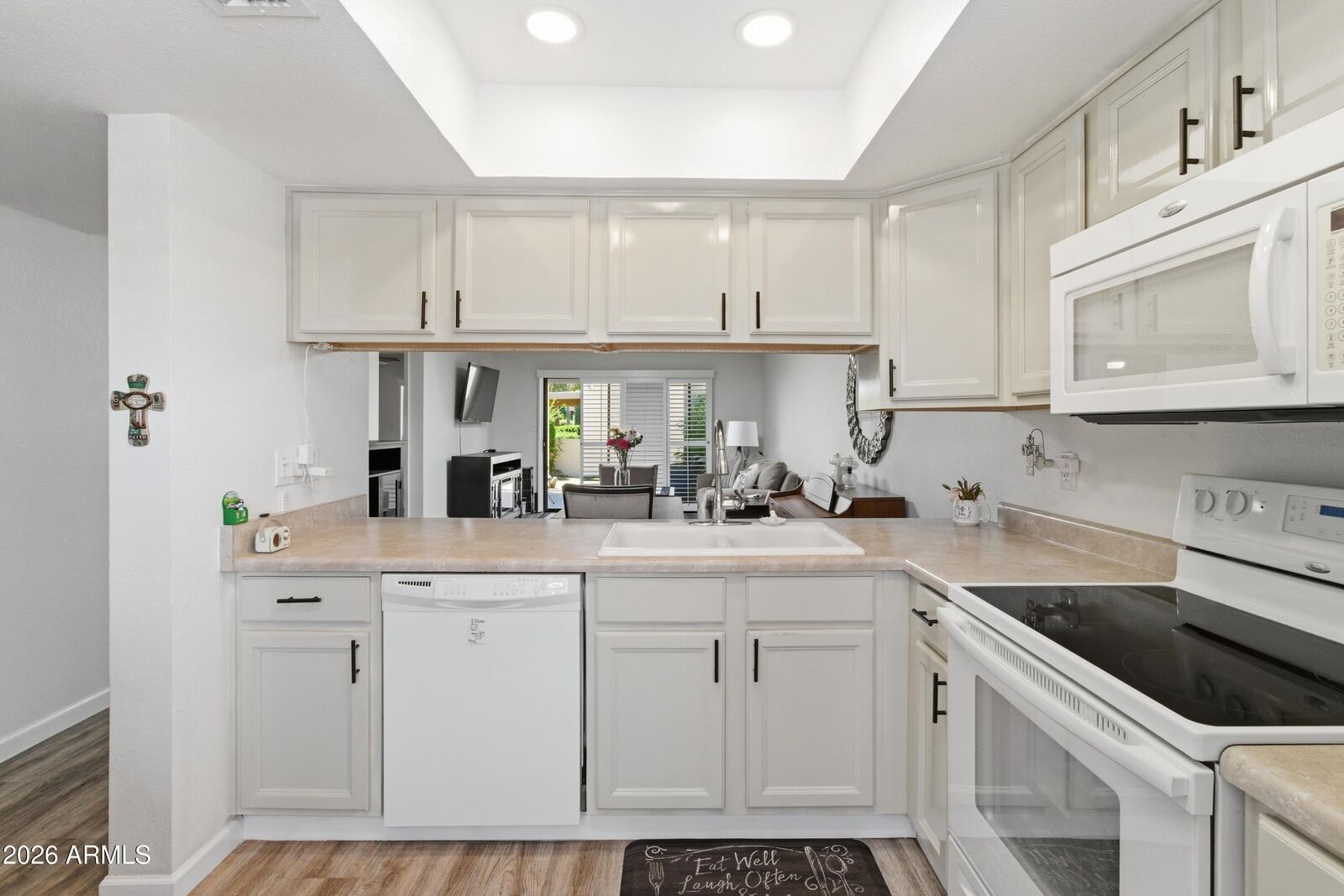 Property Photo: 7705 E Mariposa Way AZ 85208