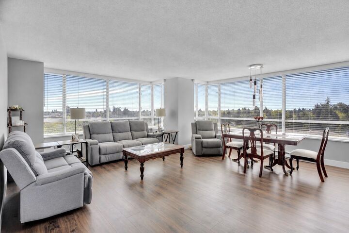 Property Photo:  15030 101 Avenue 804  BC V3R 0N3 