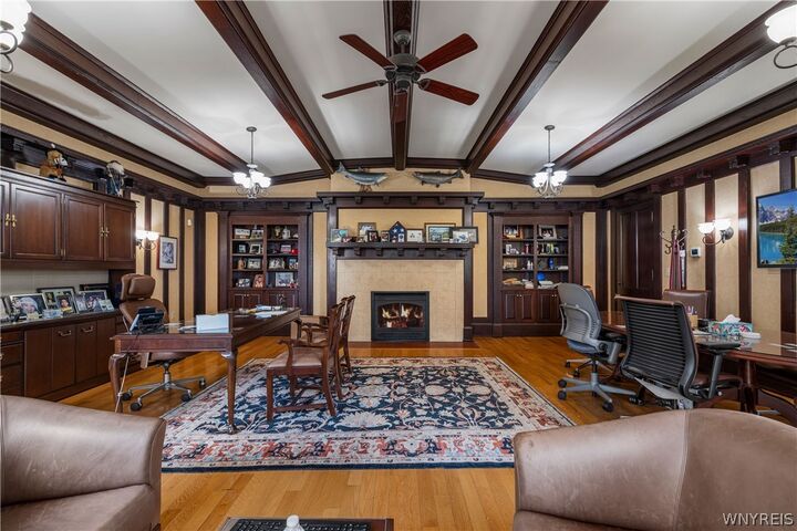 Property Photo:  435 N 2nd Street  NY 14092 