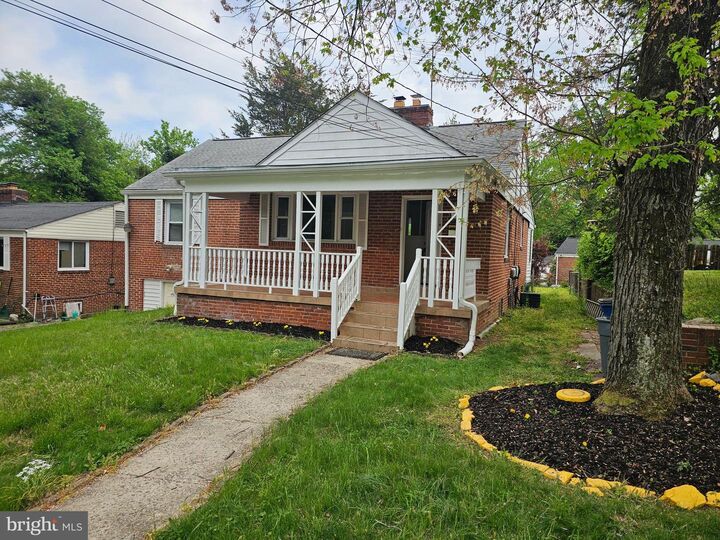 Property Photo:  911 Patton Drive  MD 20901 