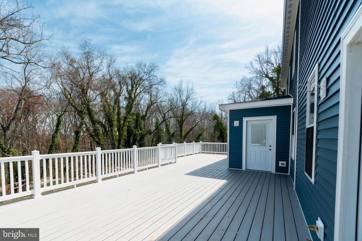 Property Photo:  19005 Tidewater Trail  VA 22408 