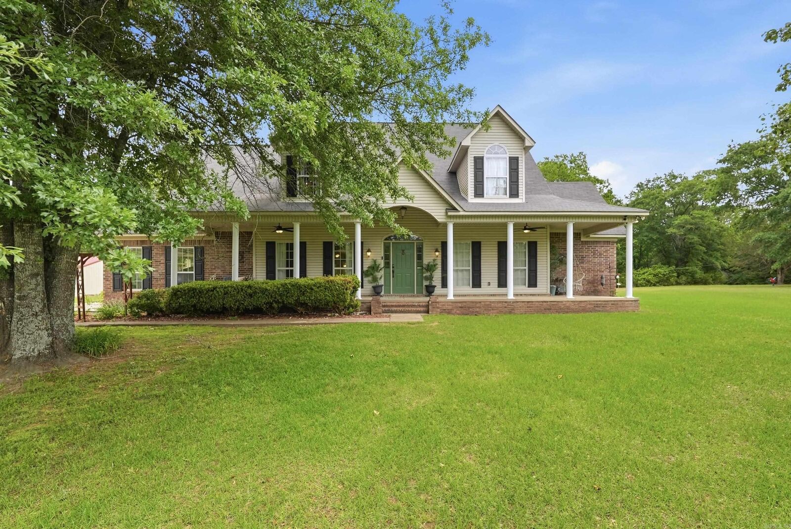Property Photo:  30 Pinnacle Springs Rd  AR 72058 