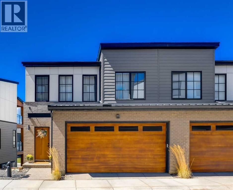 Property Photo:  7820 Spring Willow Drive Southwest  AB T3H 6E1 