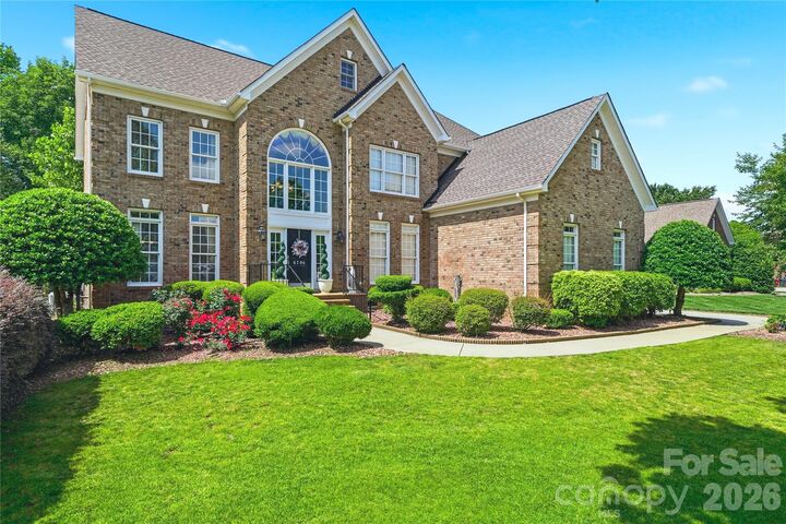 Property Photo:  6706 Wesley Glen Drive  NC 28173 