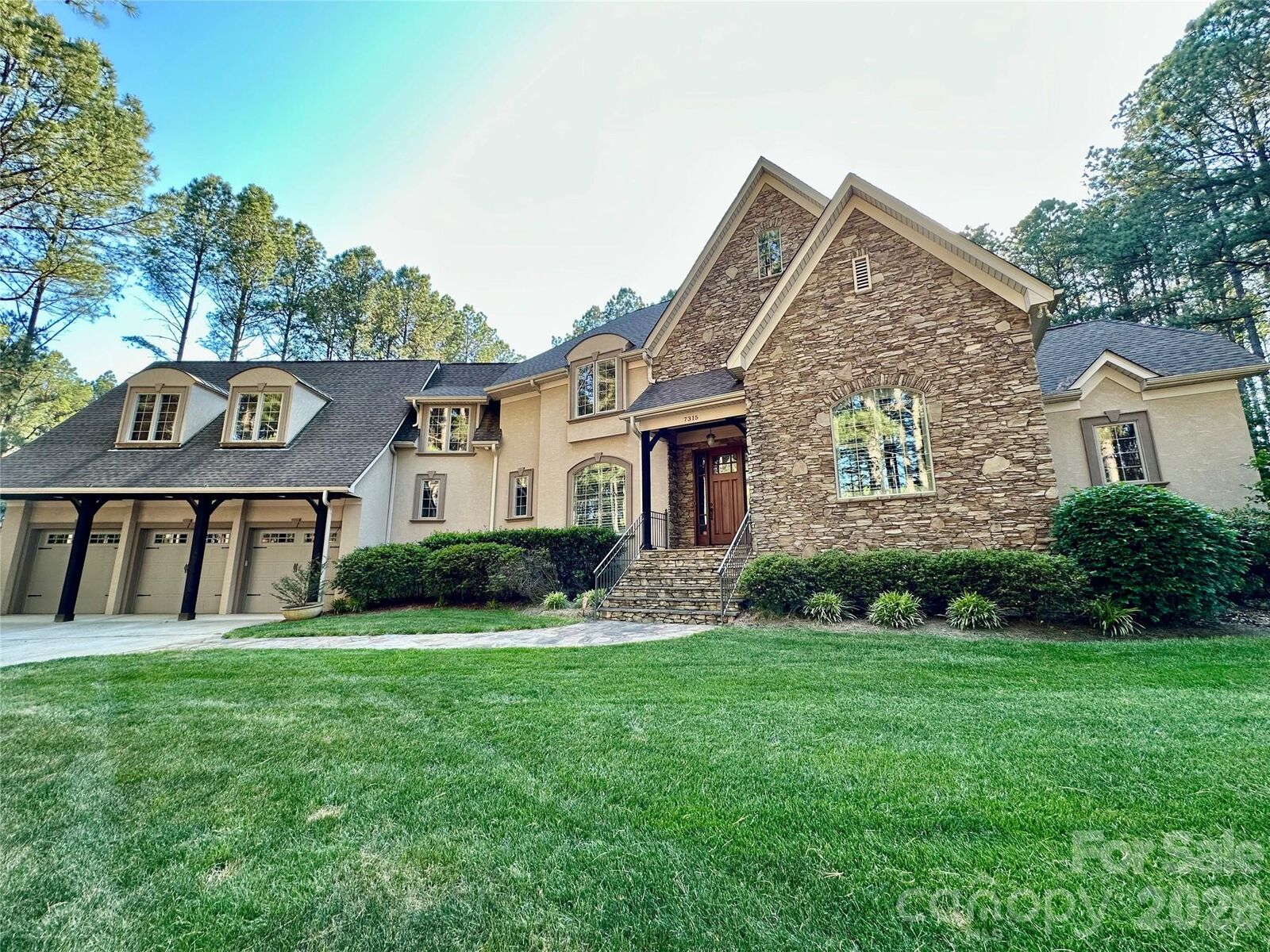 Property Photo:  7315 Bay Ridge Drive  NC 28037 
