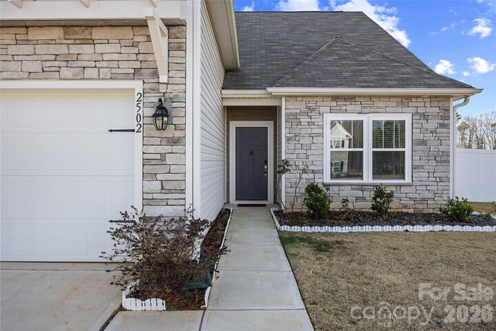 Property Photo:  2502 Waverly Drive  NC 28112 