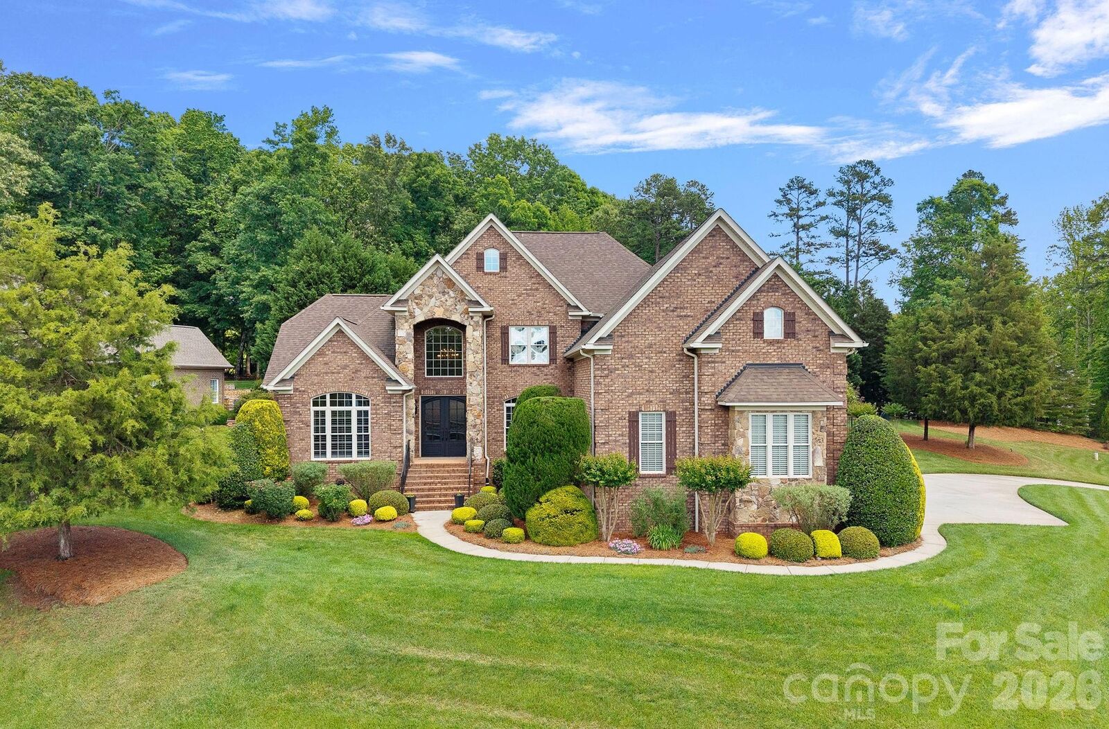 Property Photo:  104 Timberside Drive  NC 28036 