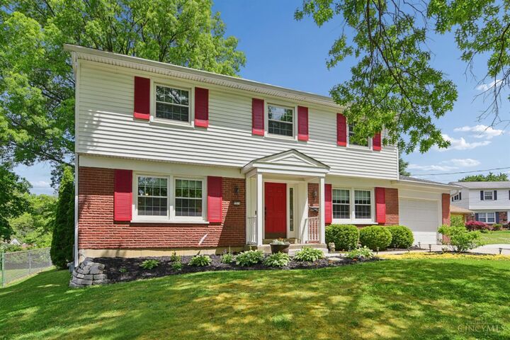 Property Photo: 5514 Cove Court OH 45238