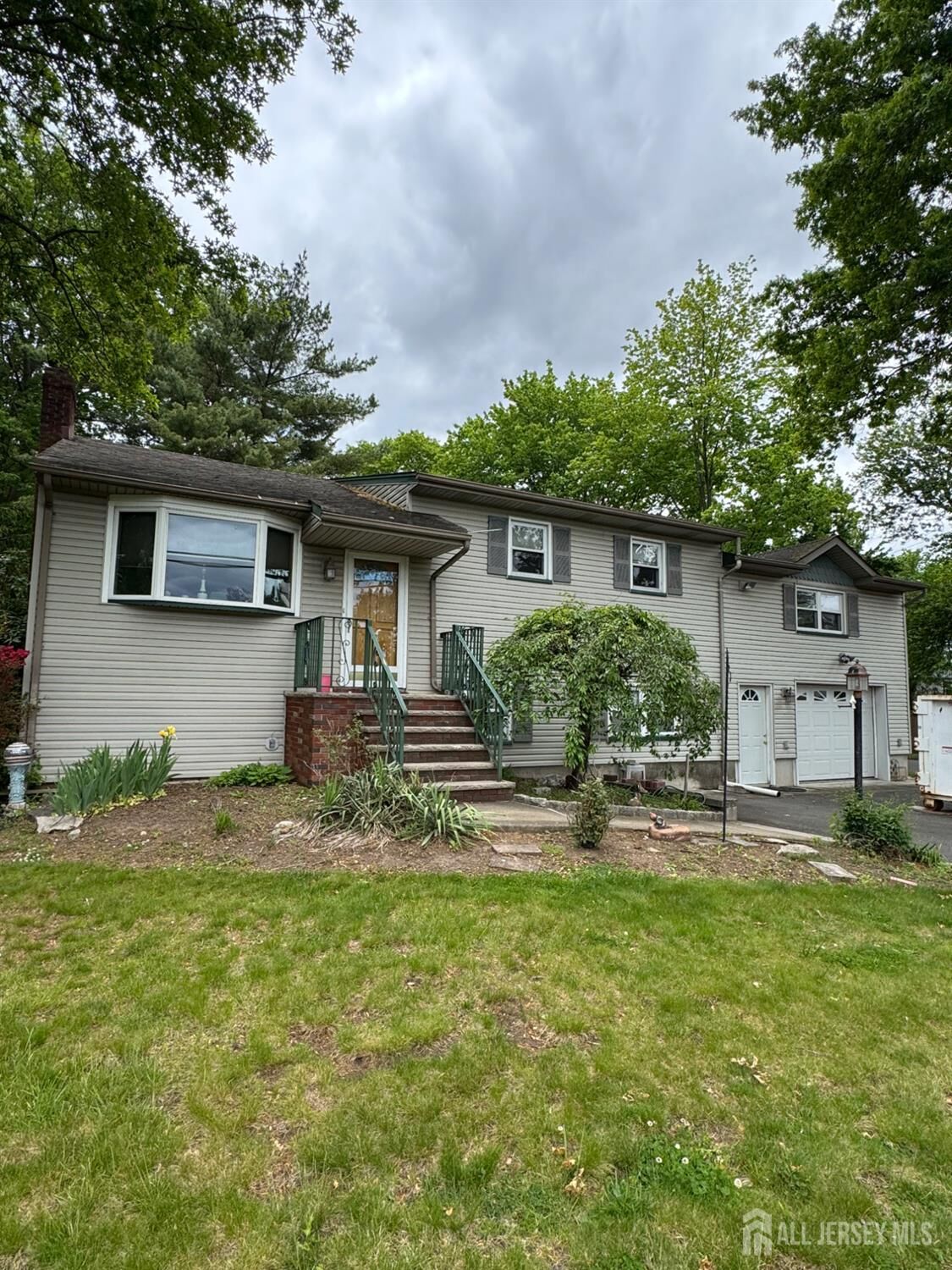 Property Photo:  205 Fleet Avenue  NJ 08820 