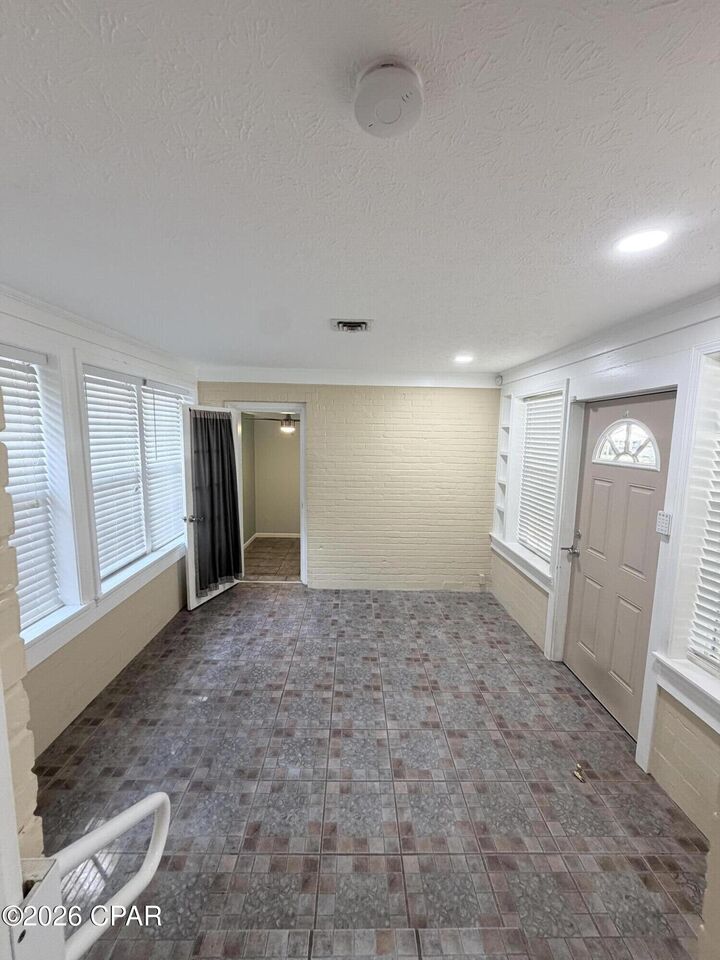 Property Photo:  1806 Tyndall Drive  FL 32401 