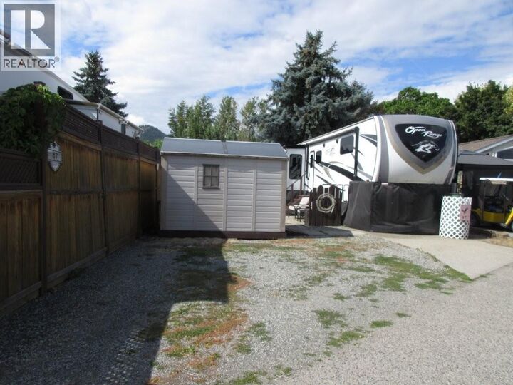 415 Commonwealth Road 47 — photo 1