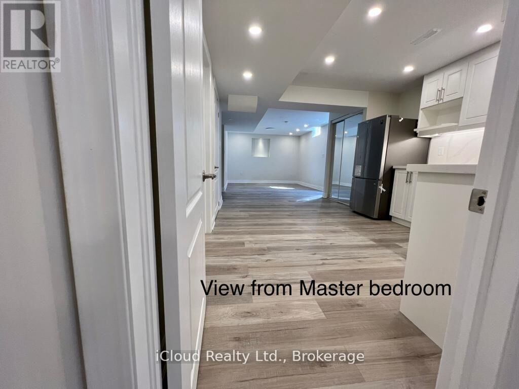 Property Photo:  1410 Storey Drive Basement  ON L9T 6N4 