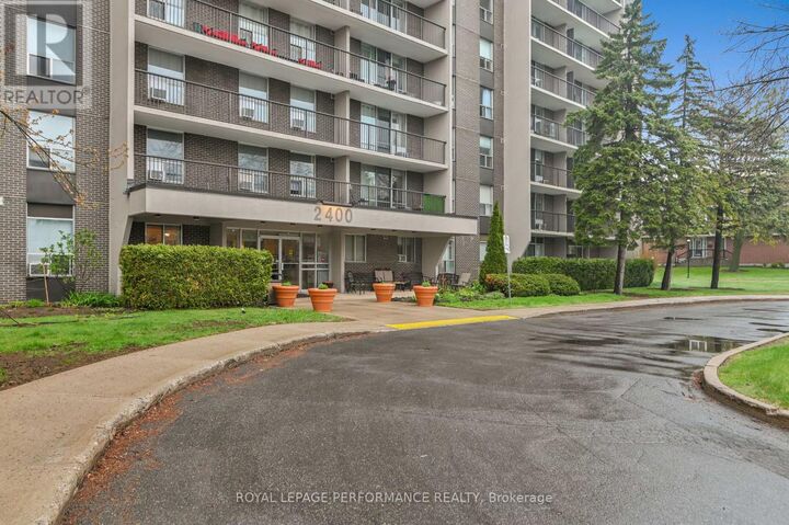 Property Photo:  2400 Virginia Drive 307  ON K1H 8L3 